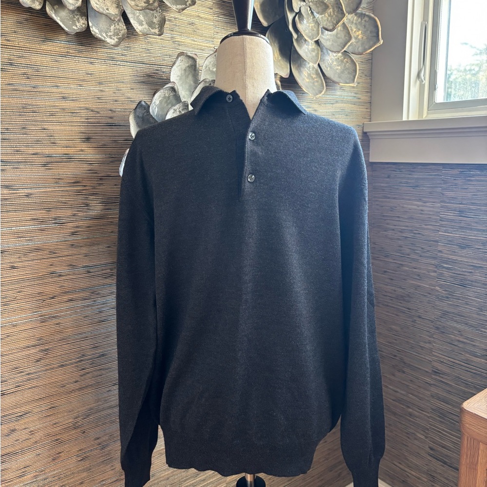 Men's Gray Sweater